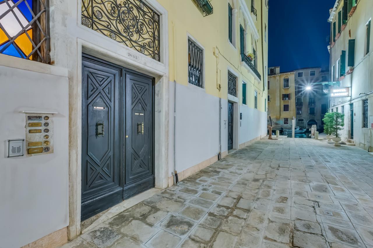 San Moise Luxury Apartment Benátky Exteriér fotografie